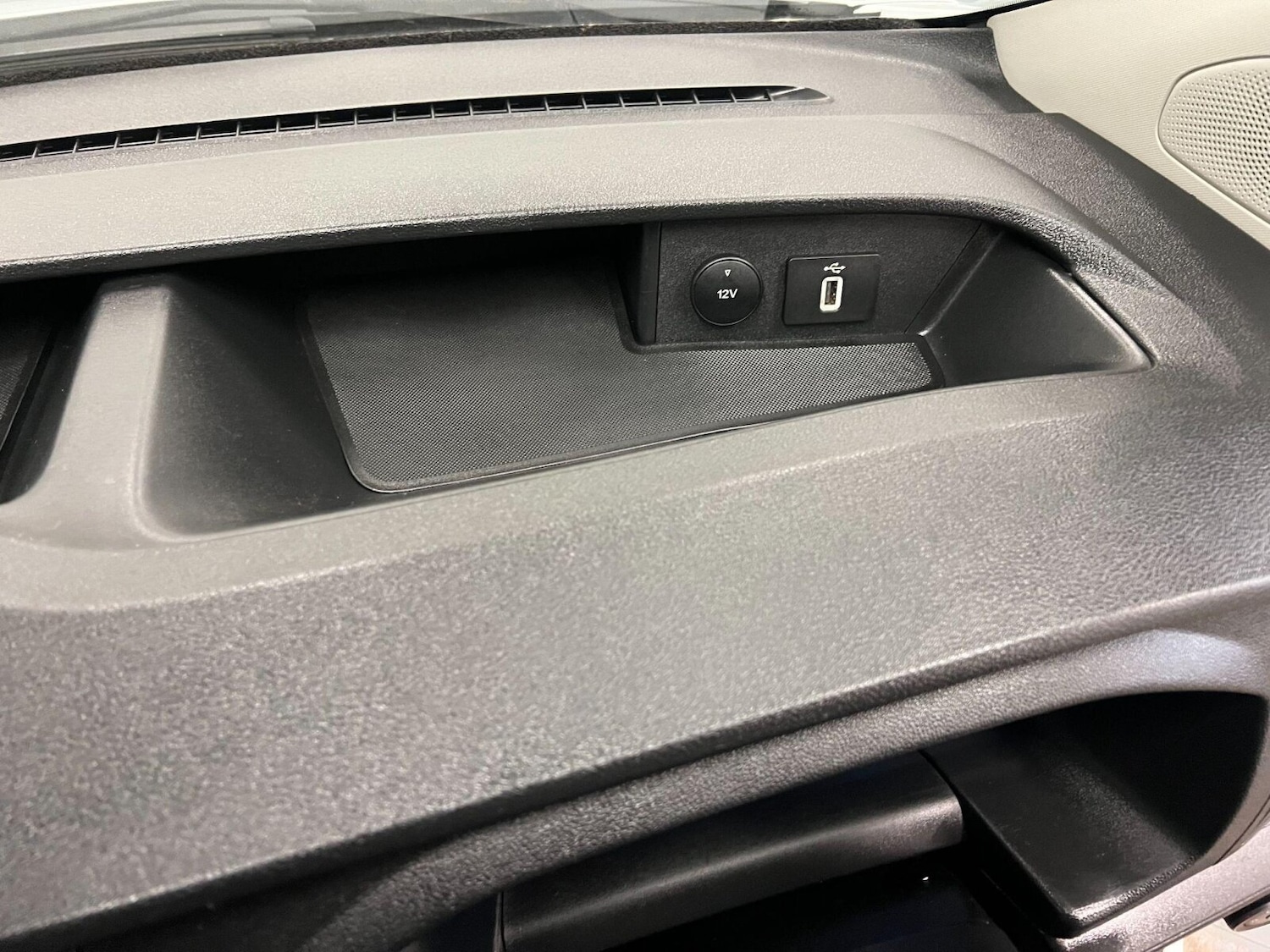 Used Ford Transit Custom 2022 for sale - 76289937: Photo 39