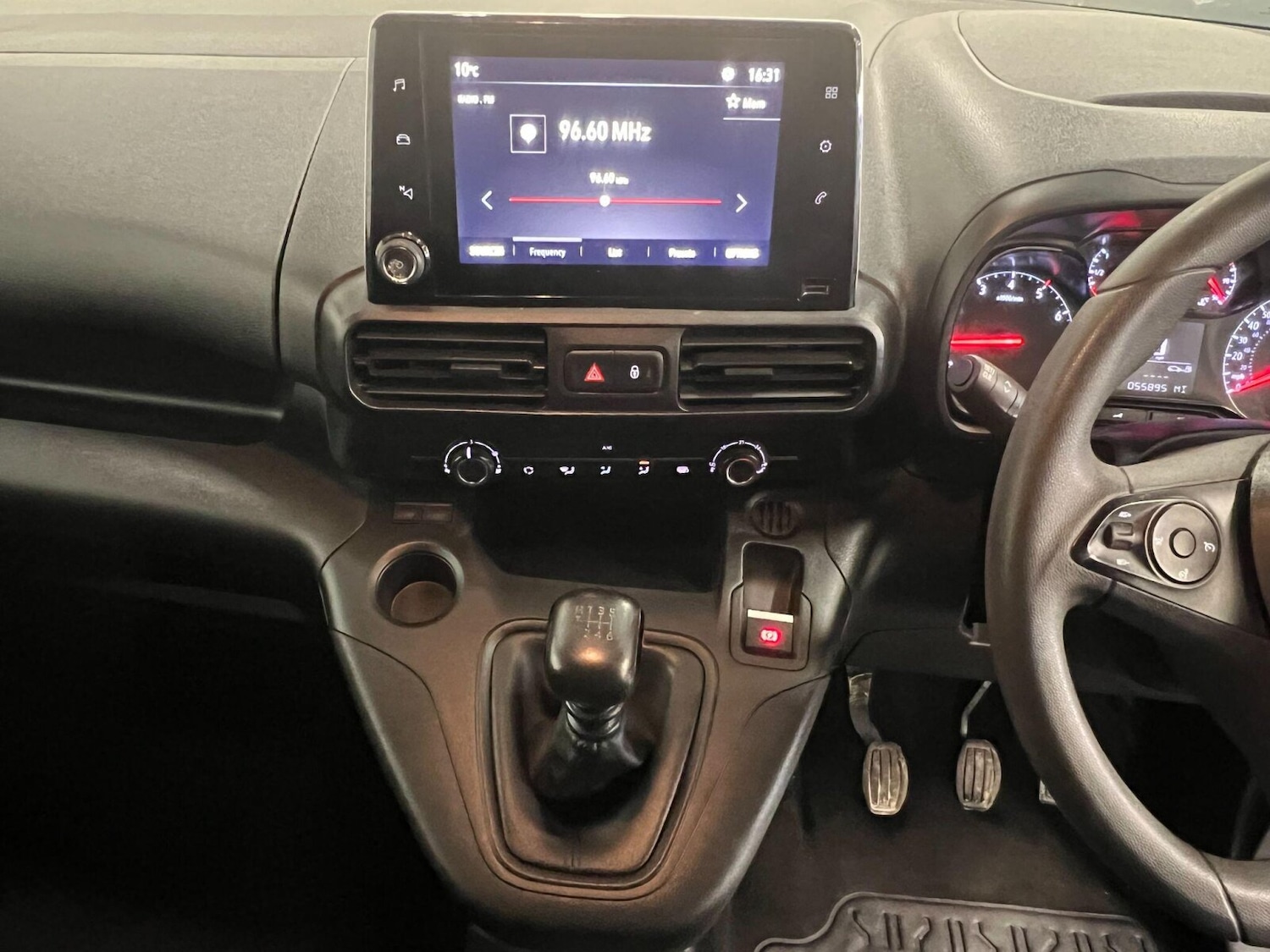 Used Vauxhall Combo 2022 for sale - 76872839: Photo 18