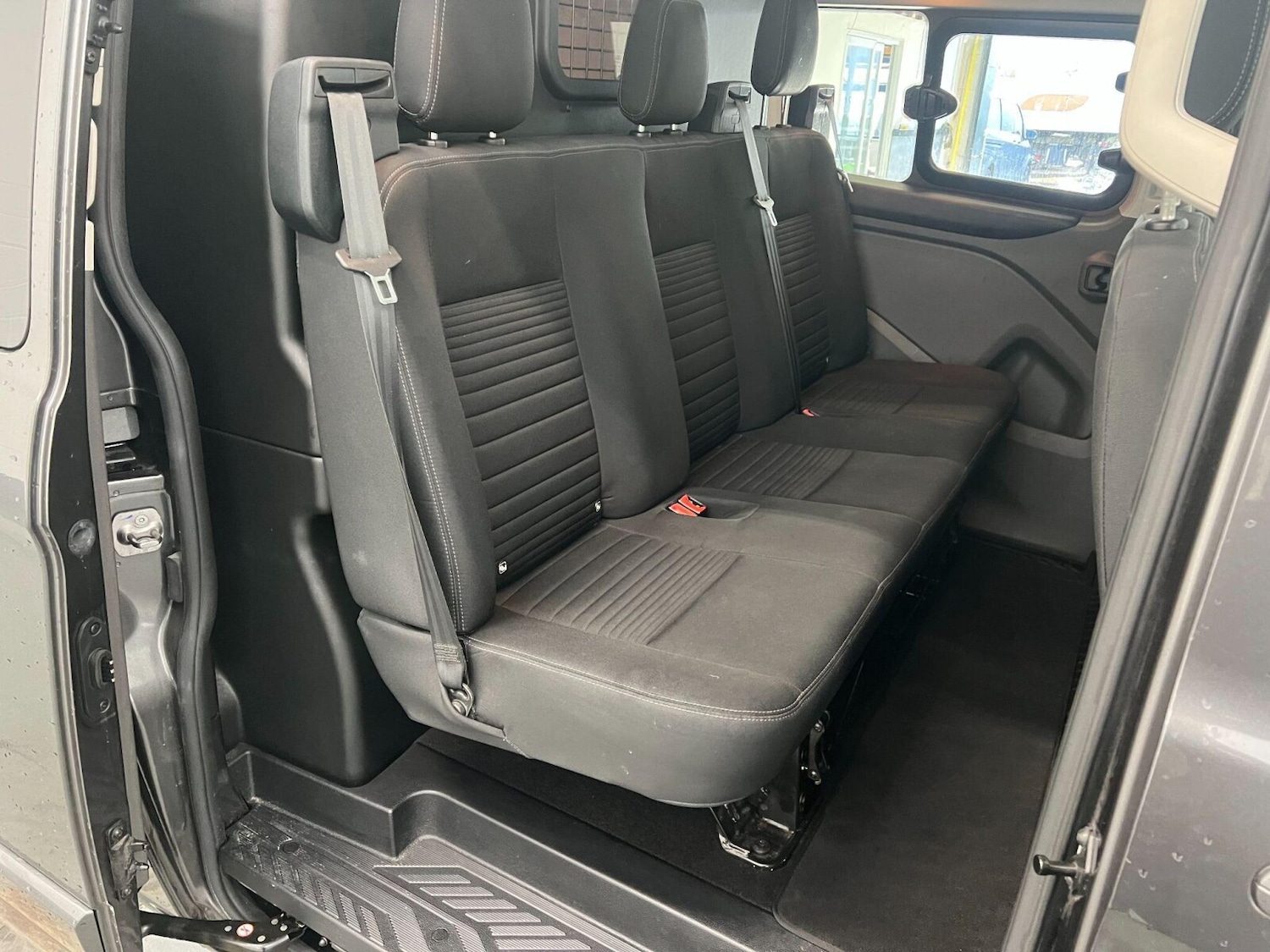 Used Ford Transit Custom 2020 for sale - 76640304: Photo 6