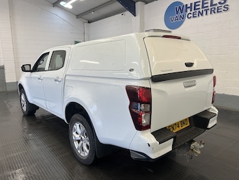 Used Isuzu D-Max 2024 for sale - 79370095: Photo