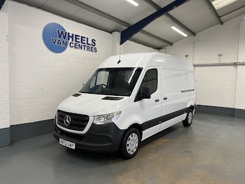 Mercedes-Benz Sprinter feature image