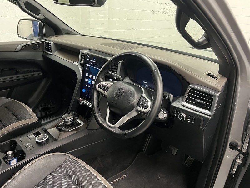 Used Volkswagen Amarok 2024 for sale - 77418354: Photo 11