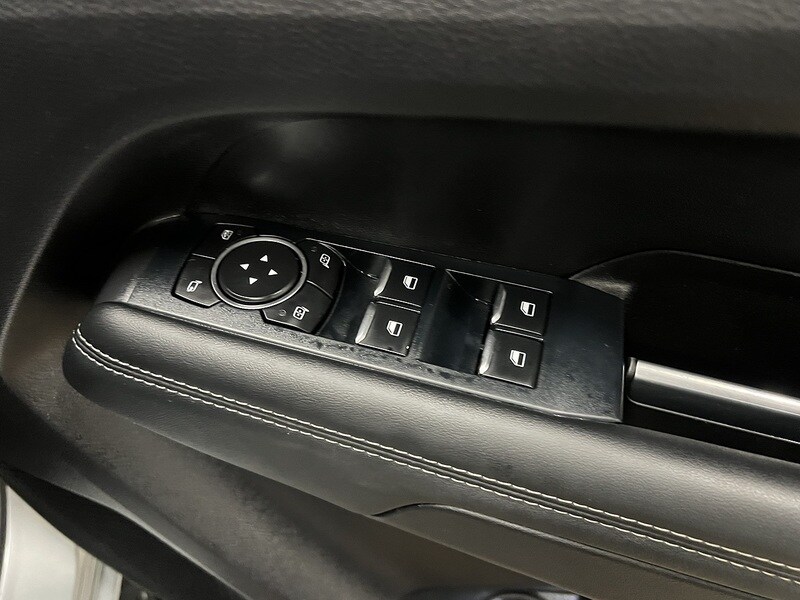 Used Volkswagen Amarok 2024 for sale - 77418354: Photo 13