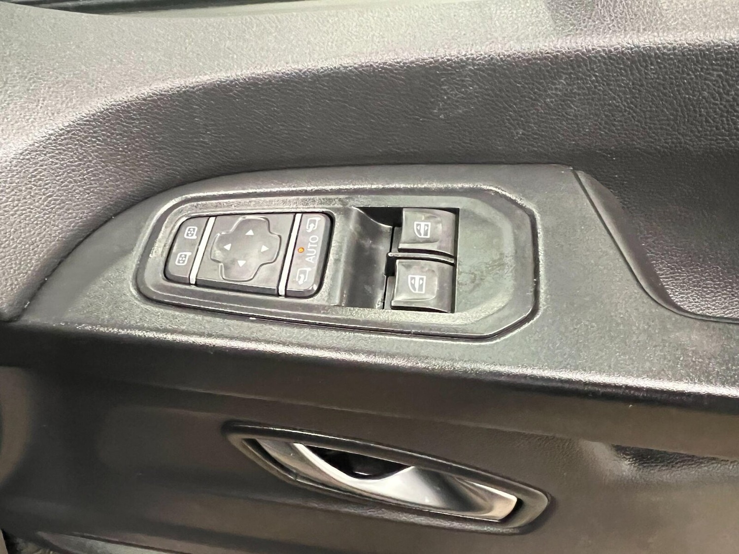 Used Renault Trafic 2023 for sale - 76154892: Photo 11