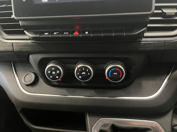 Used Renault Trafic 2023 for sale - 76154892: Photo 11