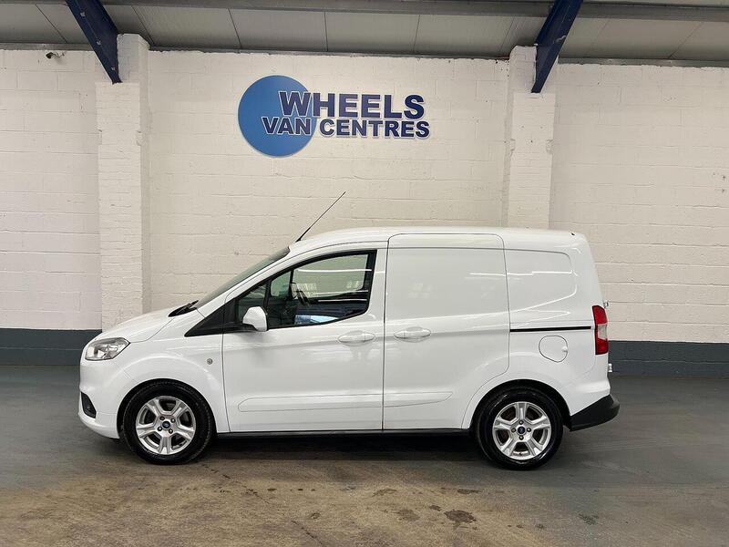 Used Ford Transit Courier 2022 for sale - 76903953: Photo 2