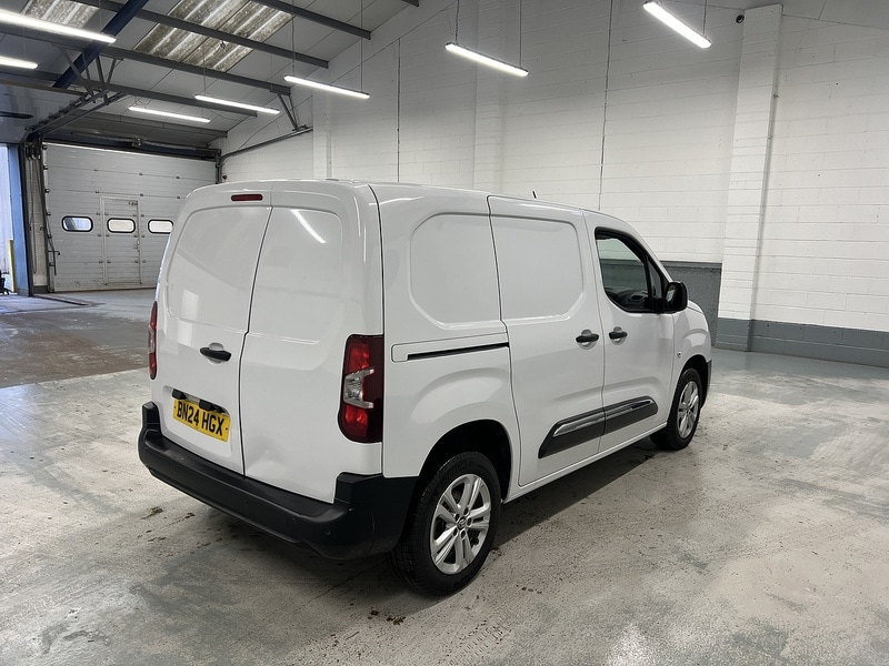 Used Toyota ProAce 2024 for sale - 77643349: Photo 3