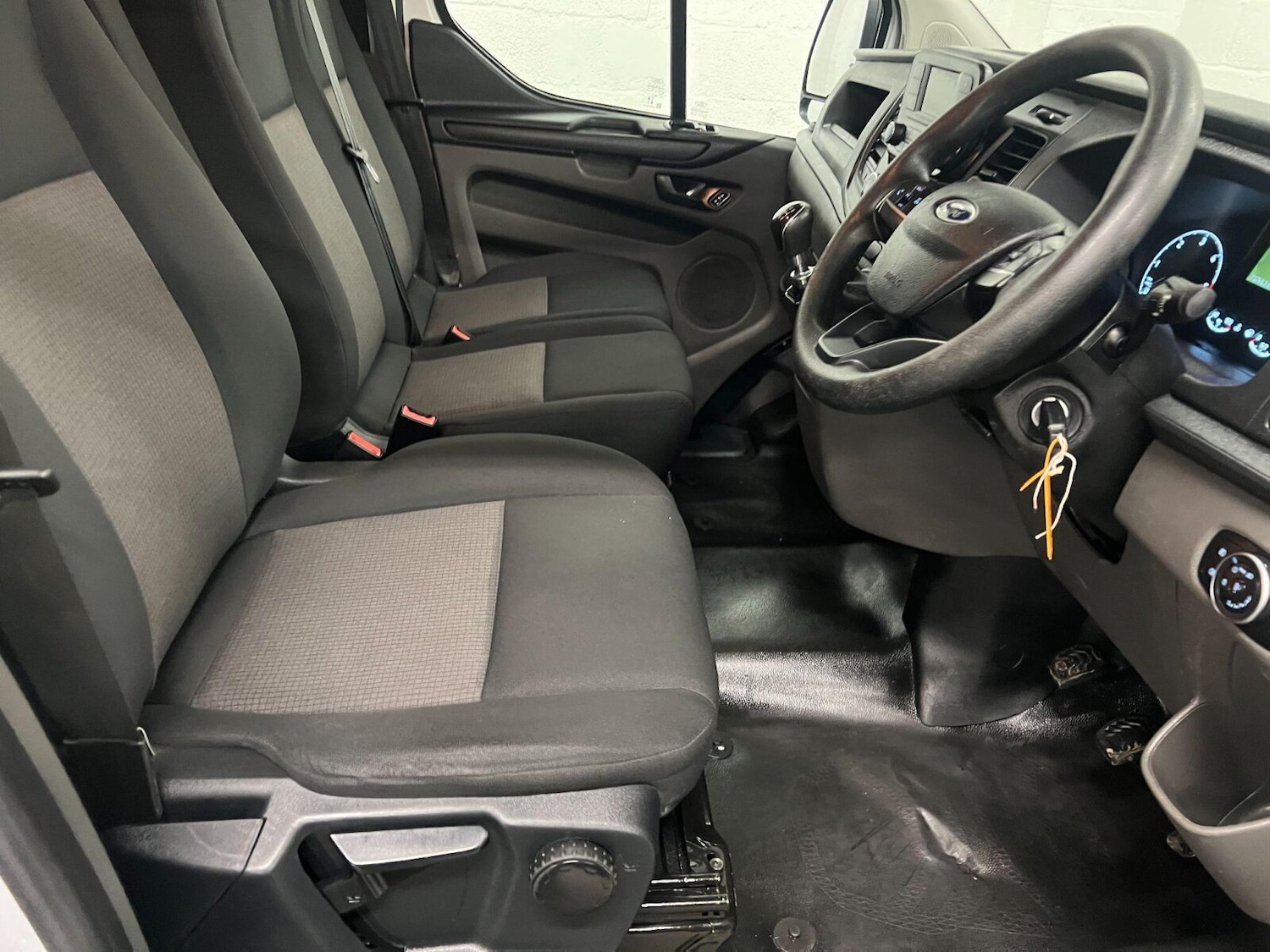 Used Ford Transit Custom 2021 for sale - 76640309: Photo 10