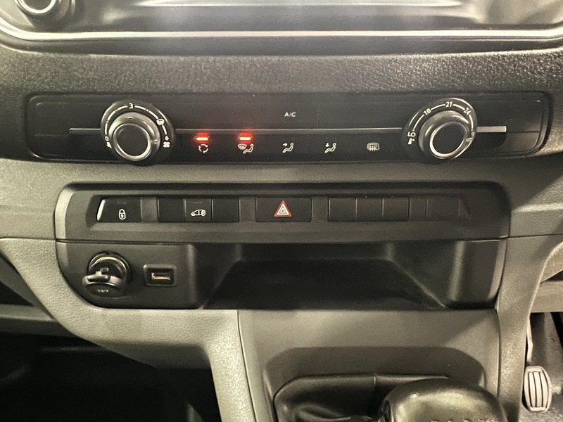 Used Vauxhall Vivaro 2023 for sale - 77502617: Photo 24