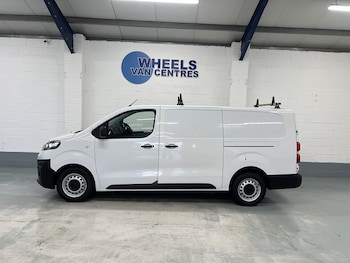 Used Vauxhall Vivaro 2023 for sale - 77502617: Photo