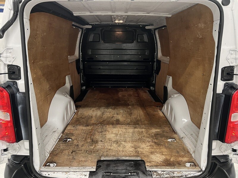 Used Vauxhall Vivaro 2023 for sale - 77502617: Photo 33