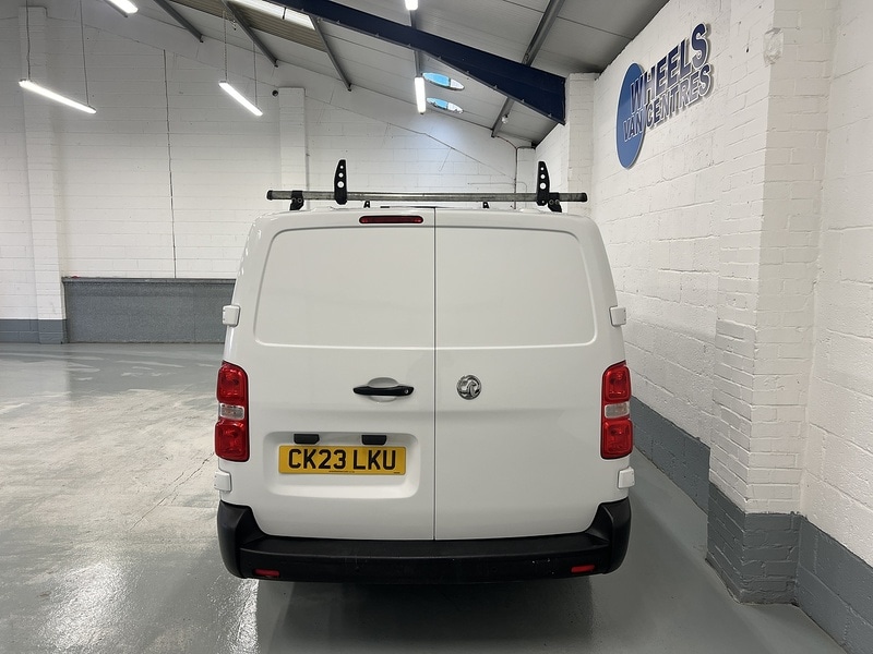 Used Vauxhall Vivaro 2023 for sale - 77502617: Photo 4