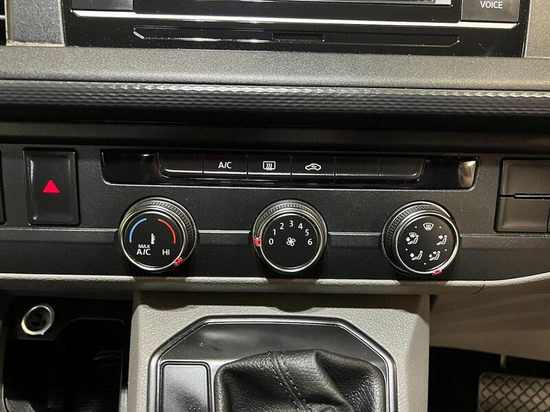 Used Volkswagen Transporter Shuttle 2021 for sale - 76904182: Photo 16