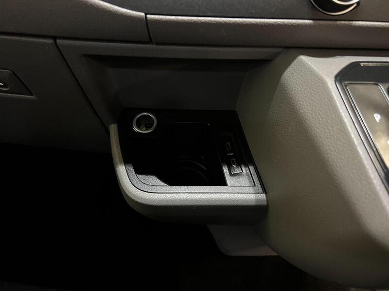 Used Volkswagen Transporter Shuttle 2021 for sale - 76904182: Photo 17