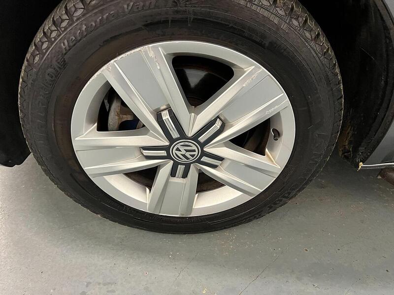 Used Volkswagen Transporter Shuttle 2021 for sale - 76904182: Photo 21