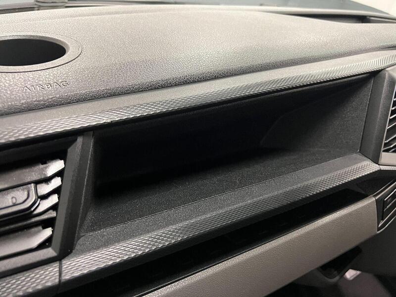 Used Volkswagen Transporter Shuttle 2021 for sale - 76904182: Photo 44