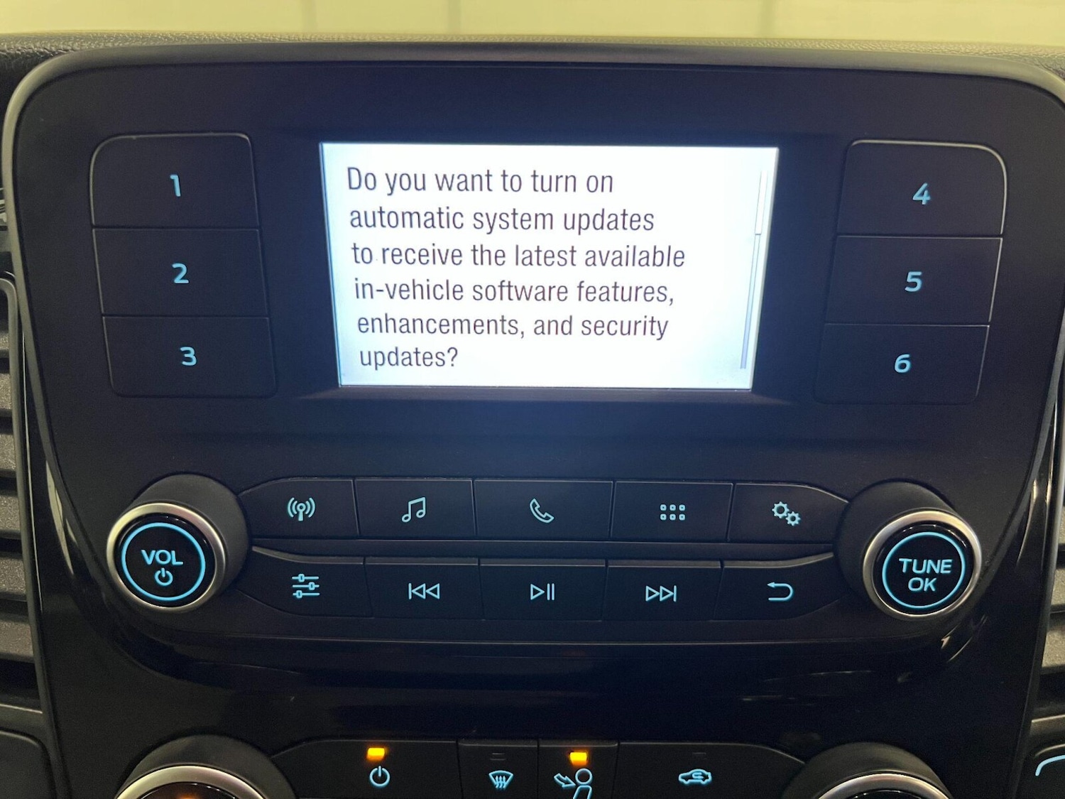 Used Ford Tourneo Custom 2018 for sale - 75775950: Photo 28