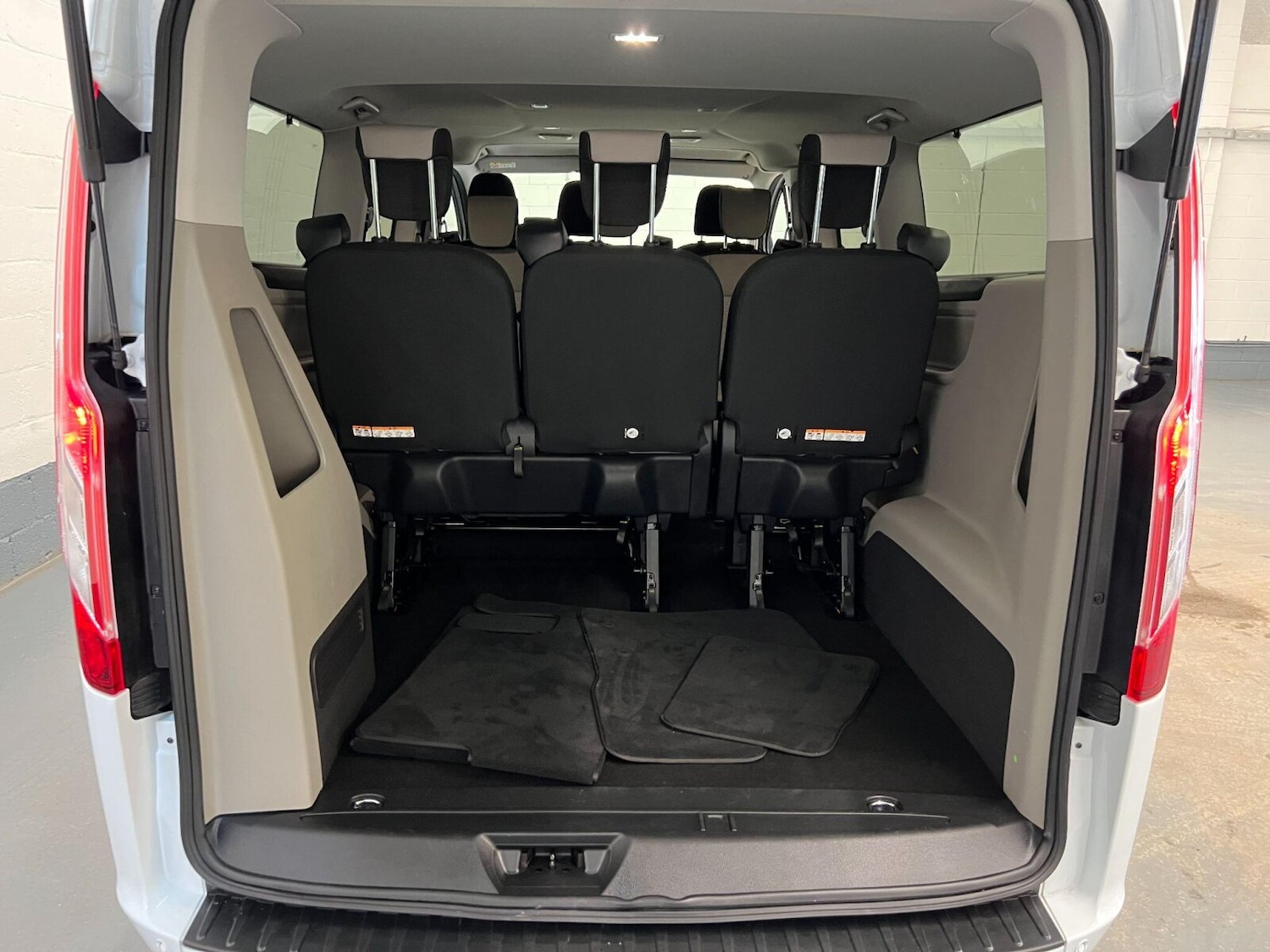 Used Ford Tourneo Custom 2018 for sale - 75775950: Photo 30