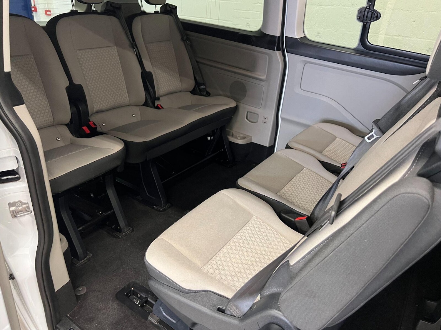 Used Ford Tourneo Custom 2018 for sale - 75775950: Photo 33