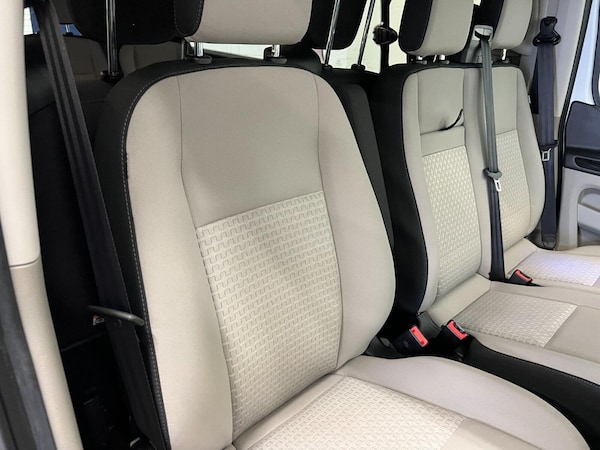 Used Ford Tourneo Custom 2018 for sale - 75775950: Photo 9