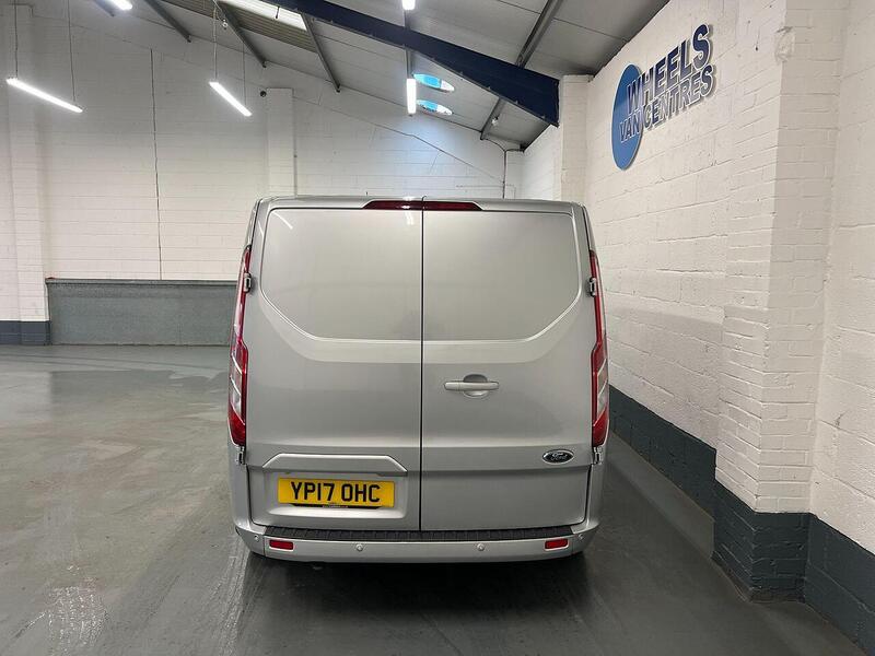 Used Ford Transit Custom 2017 for sale - 76904156: Photo 6