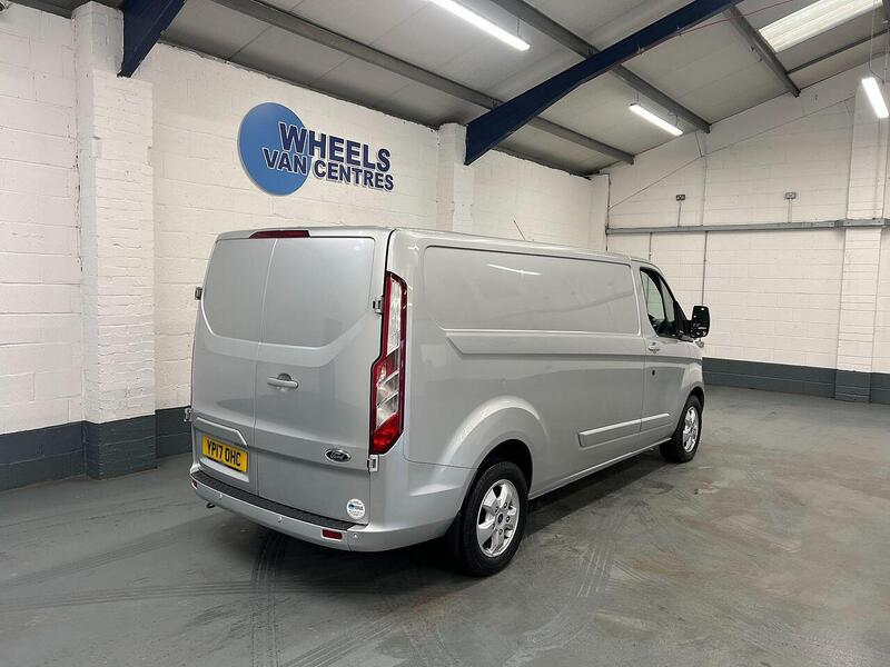 Used Ford Transit Custom 2017 for sale - 76904156: Photo 8