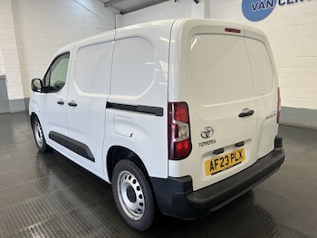 Used Toyota ProAce 2023 for sale - 79210762: Photo