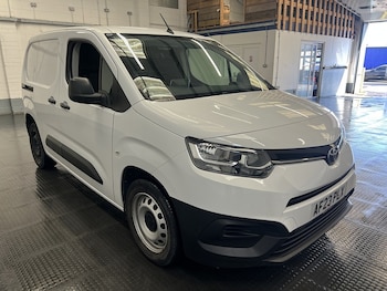 Used Toyota ProAce 2023 for sale - 79210762: Photo
