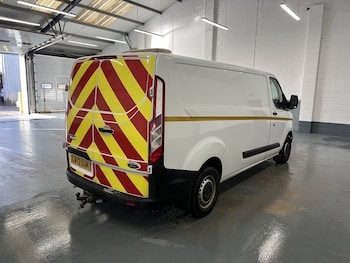 Used Ford Transit Custom 2023 for sale - 76904337: Photo