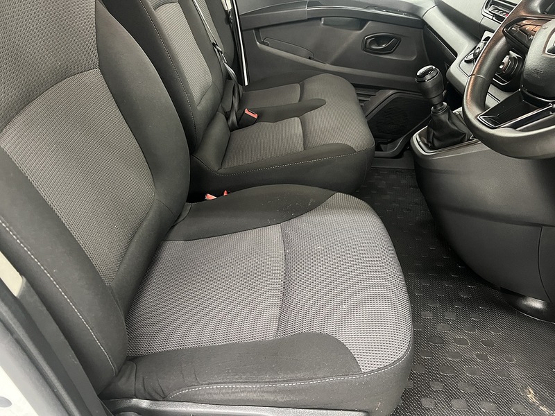 Used Renault Trafic 2023 for sale - 77465232: Photo 10