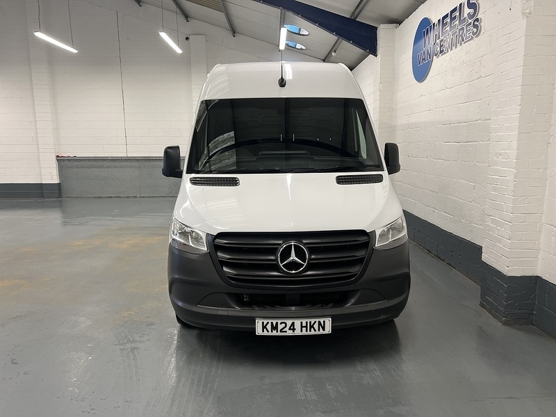 Used Mercedes-Benz Sprinter 2024 for sale - 76904076: Photo 8