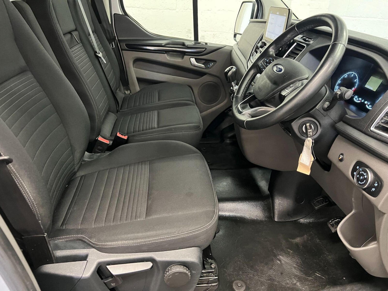 Used Ford Transit Custom 2022 for sale - 76868618: Photo 9