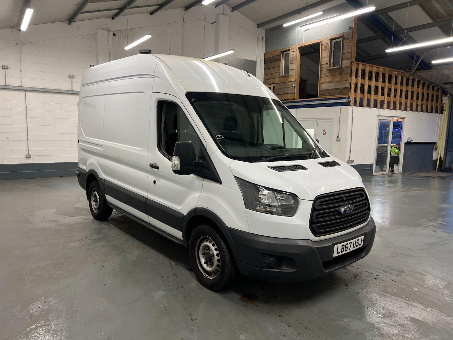 Used Ford Transit 2018 for sale - 76595292: Photo 4