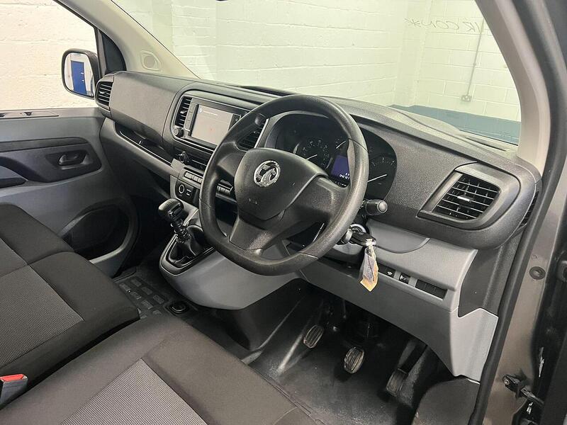 Used Vauxhall Vivaro 2022 for sale - 76904407: Photo 17