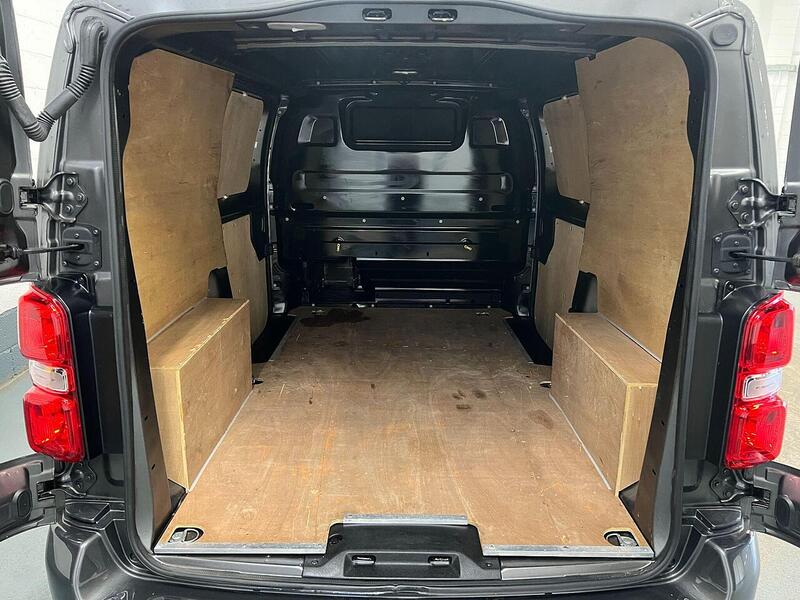 Used Vauxhall Vivaro 2022 for sale - 76904407: Photo 25