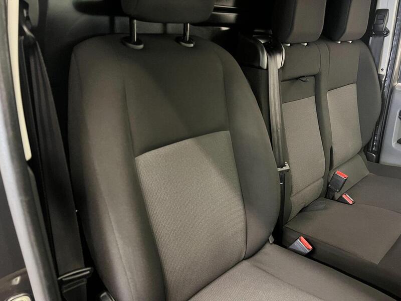 Used Vauxhall Vivaro 2022 for sale - 76904407: Photo 30