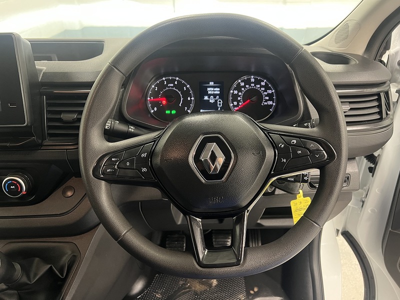 Used Renault Trafic 2023 for sale - 77250840: Photo 16