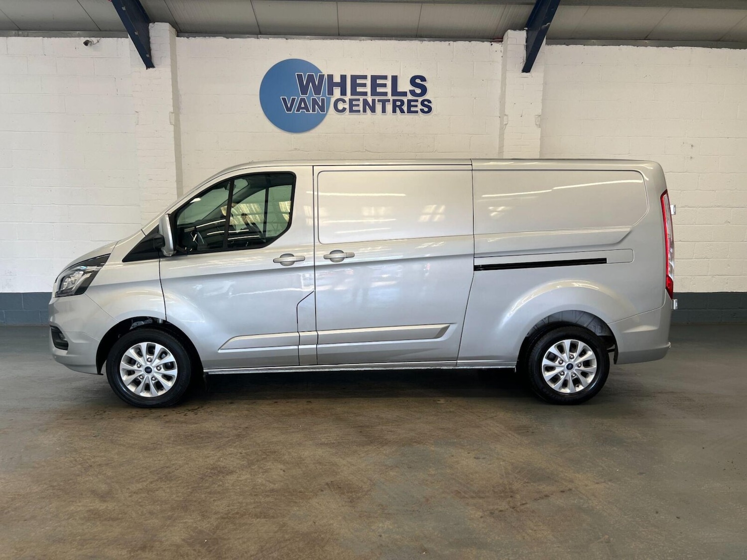 Used Ford Transit Custom 2022 for sale - 75984654: Photo 2