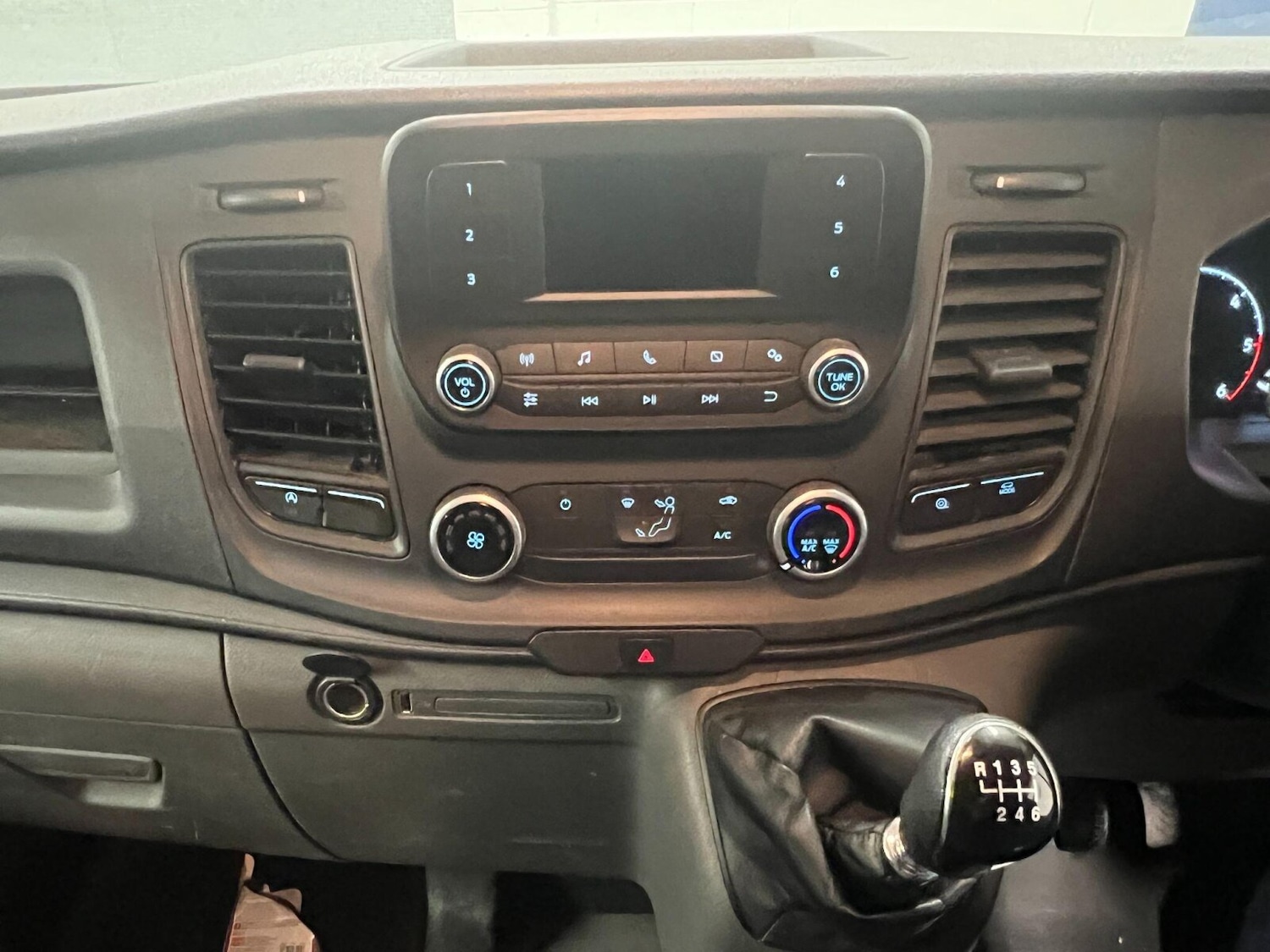 Used Ford Transit Custom 2021 for sale - 76393610: Photo 8