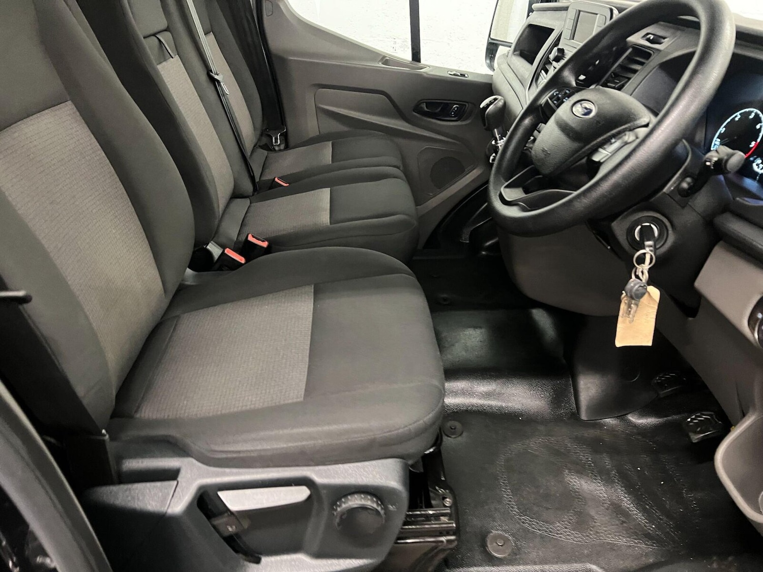 Used Ford Transit 2022 for sale - 76312439: Photo 10