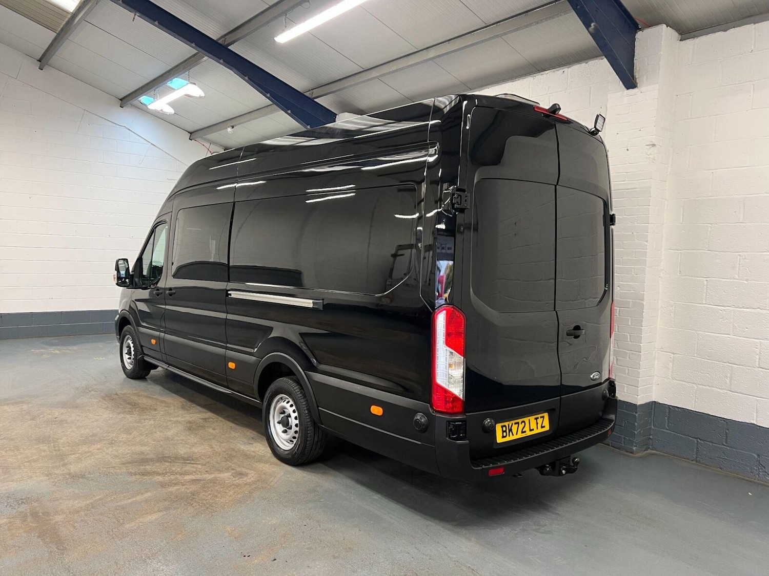 Used Ford Transit 2022 for sale - 76312439: Photo 3