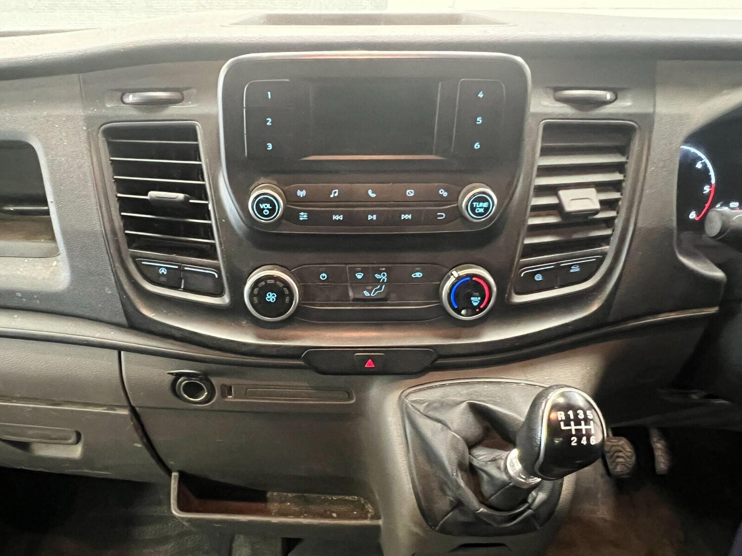 Used Ford Transit 2023 for sale - 76302362: Photo 7