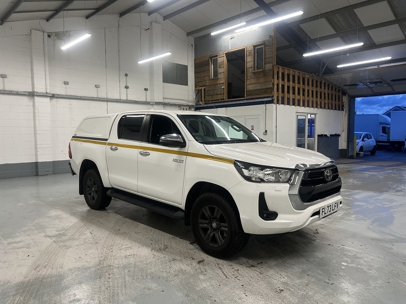 Used Toyota Hilux 2023 for sale - 77475621: Photo 4