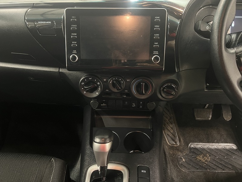 Used Toyota Hilux 2023 for sale - 77475621: Photo 9