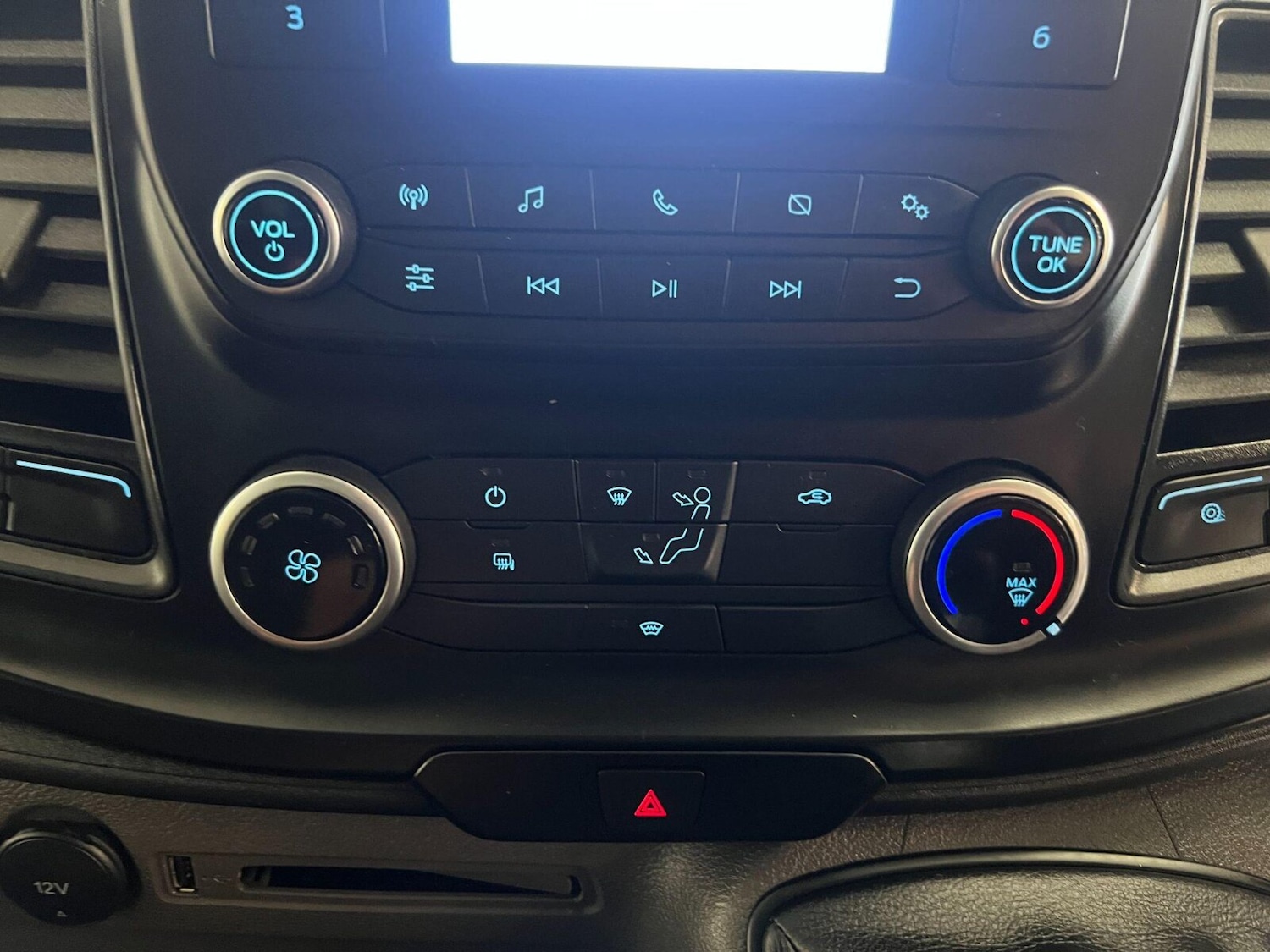 Used Ford Transit 2023 for sale - 76870766: Photo 24