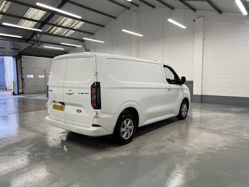 Used Ford Transit Custom 2024 for sale - 77543628: Photo
