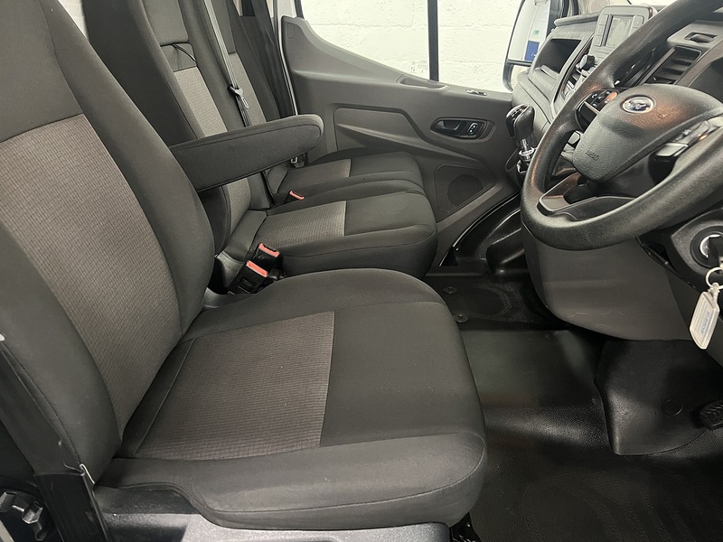 Used Ford Transit 2023 for sale - 77370220: Photo 10