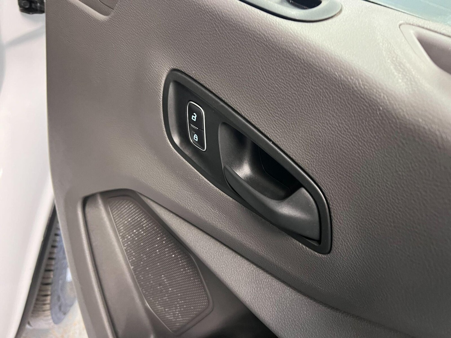 Used Ford Transit 2024 for sale - 76289850: Photo 38