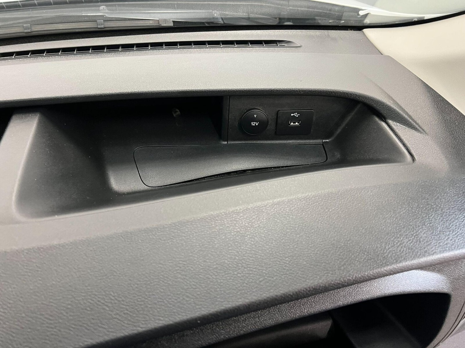 Used Ford Transit 2024 for sale - 76289850: Photo 41