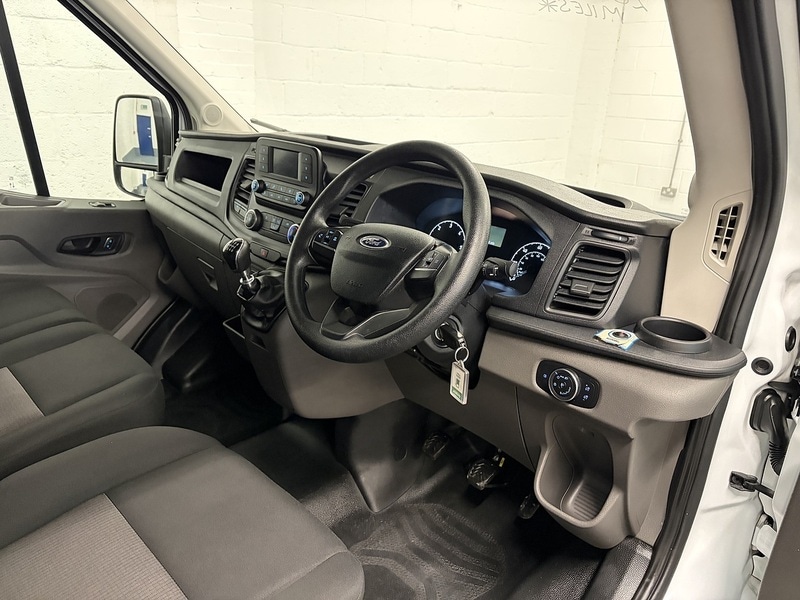 Used Ford Transit 2023 for sale - 76904184: Photo 11